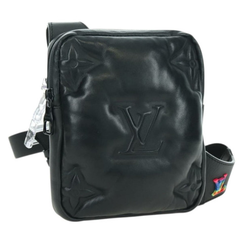路易威登不對稱斜背包，羊皮材質，黑色，M68773，LV正品，YKZ1318SAM