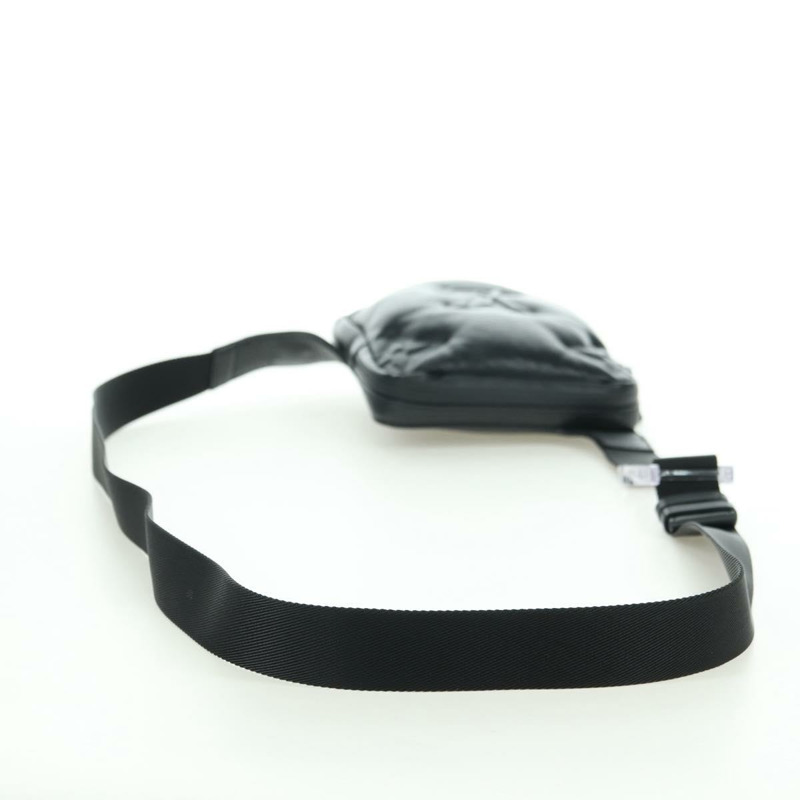 【日本直送】路易威登不對稱斜背包，羊皮材質，黑色，M68773，LV正品，YKZ1318SAM-6