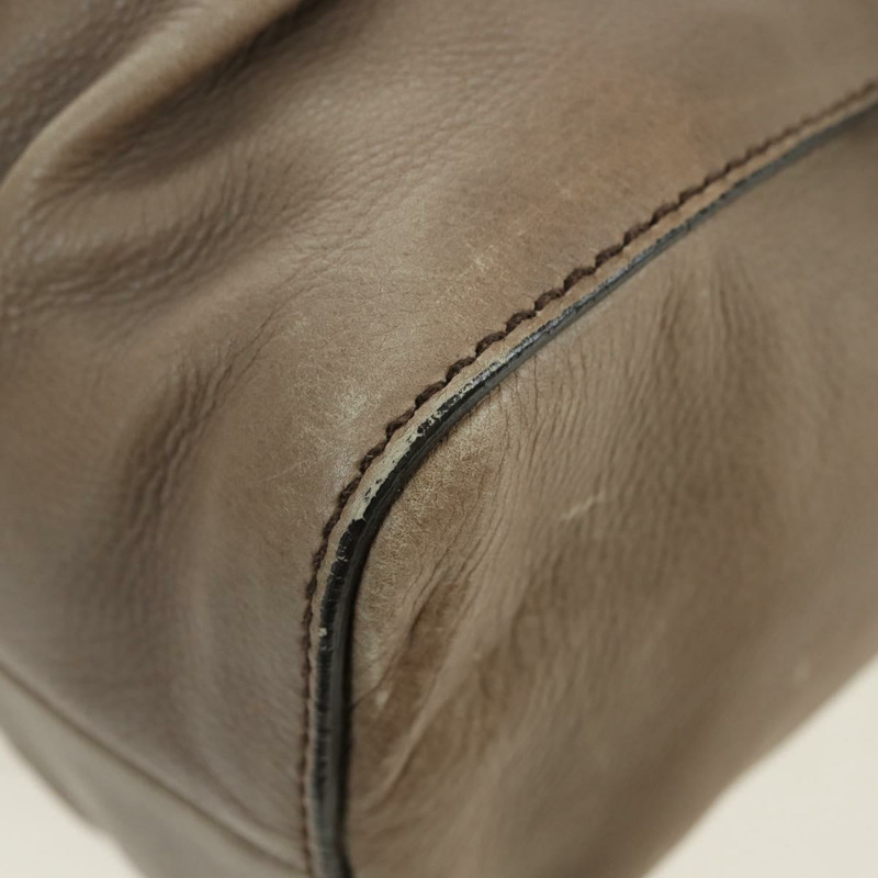 【日本直送】Miu Miu 手提包 皮革 兩用 米色 金色 正品 yk20244SAM-17