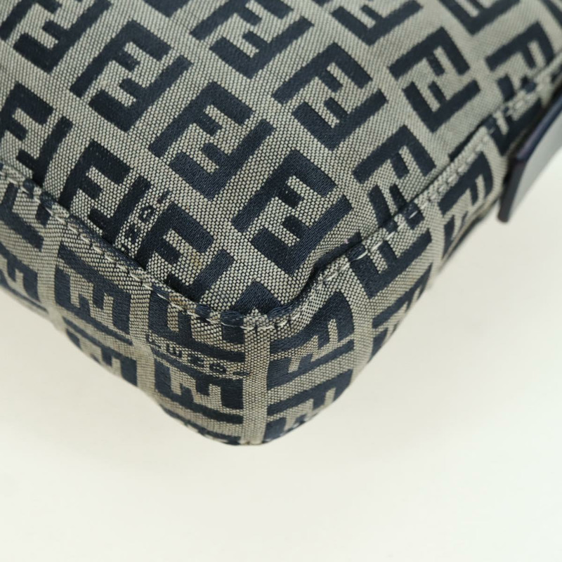 【日本直送】FENDI Zucchino 帆布 Mamma Baguette 單肩包 海軍藍/銀色 正品 yk20229SAM-17