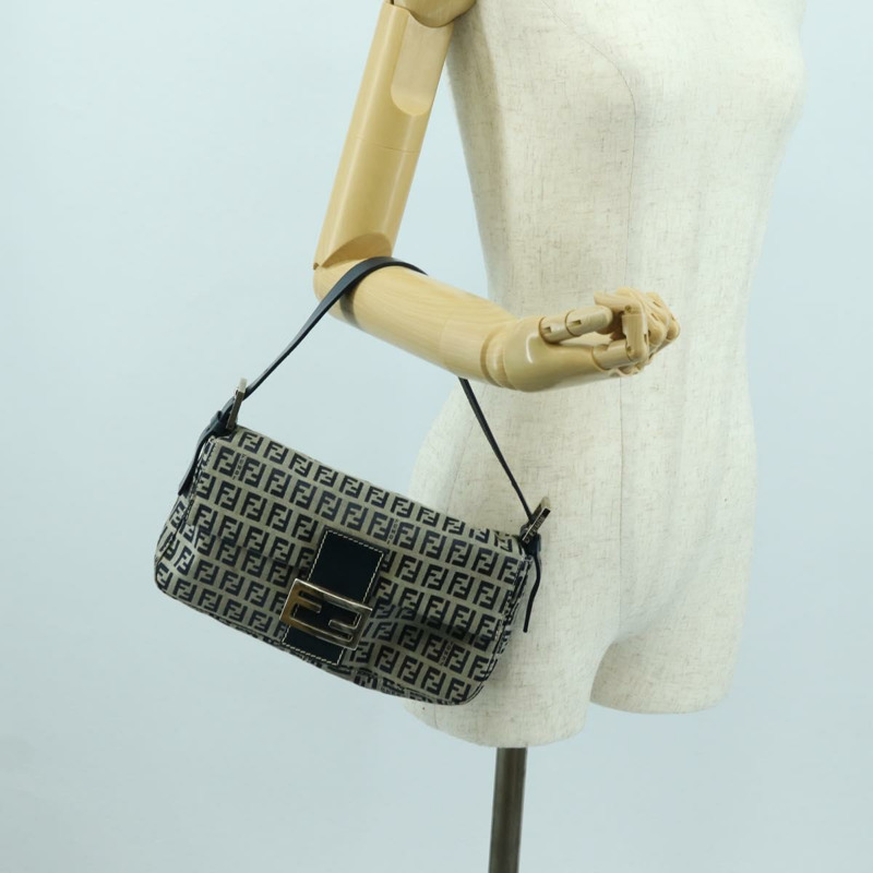 【日本直送】FENDI Zucchino 帆布 Mamma Baguette 單肩包 海軍藍/銀色 正品 yk20229SAM-25