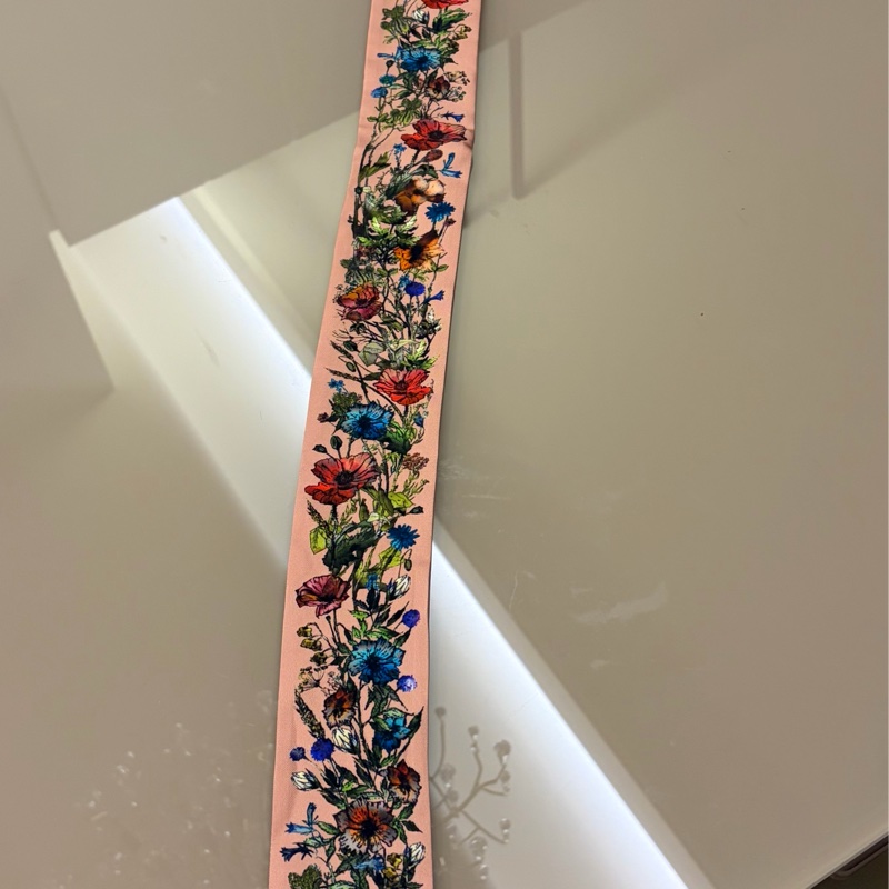 Dior 花草語彙絲巾-1