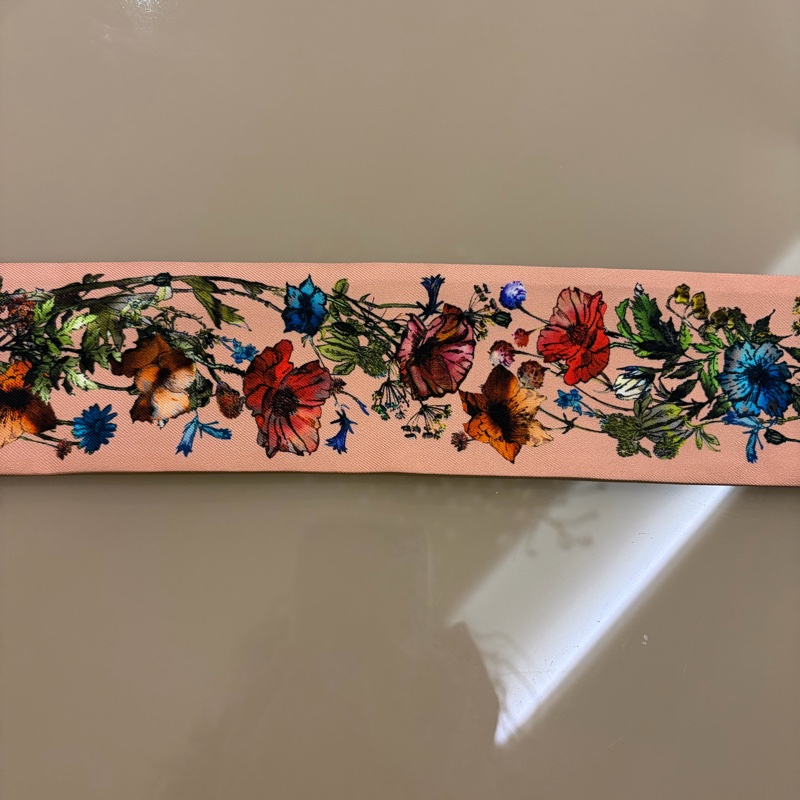 Dior 花草語彙絲巾-4