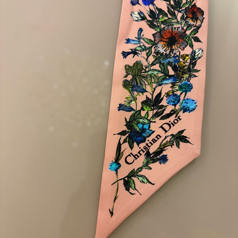 Dior 花草語彙絲巾-5
