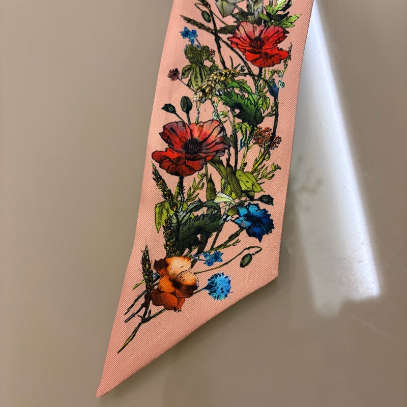 Dior 花草語彙絲巾-6