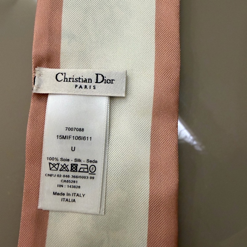 Dior 花草語彙絲巾-9