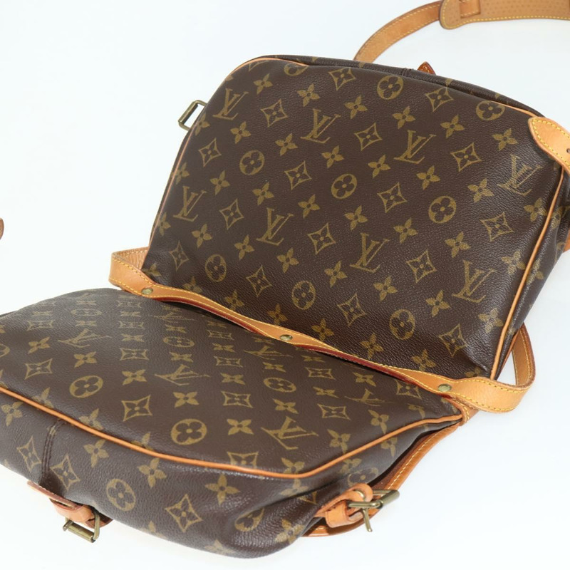 【日本直送】路易威登 Monogram Saumur 30 肩背包 M42256 LV Auth 176021A-9