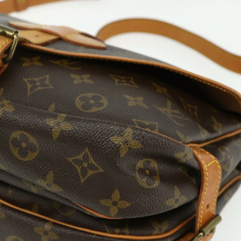 【日本直送】路易威登 Monogram Saumur 30 肩背包 M42256 LV Auth 176021A-13