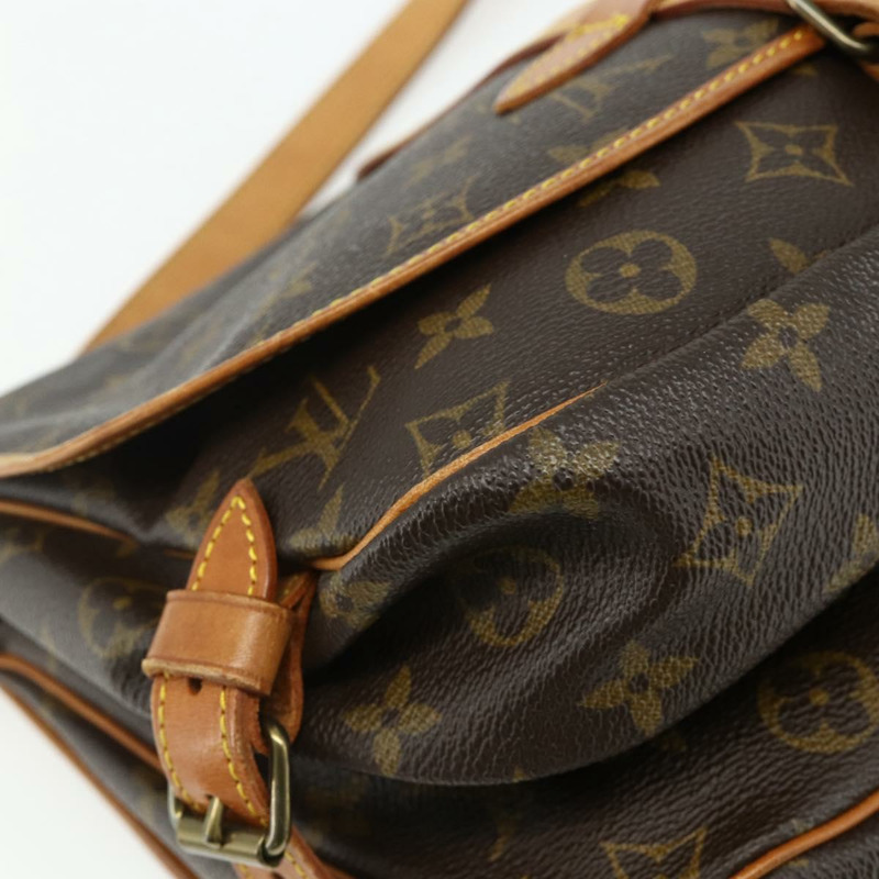 【日本直送】路易威登 Monogram Saumur 30 肩背包 M42256 LV Auth 176021A-16