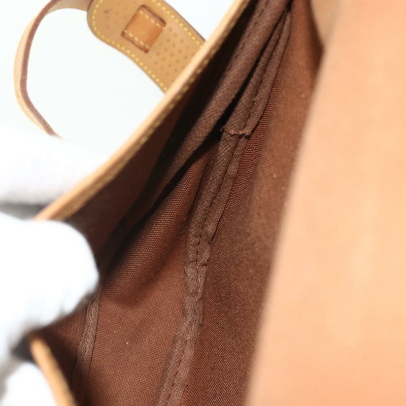 【日本直送】路易威登 Monogram Saumur 30 肩背包 M42256 LV Auth 176021A-20