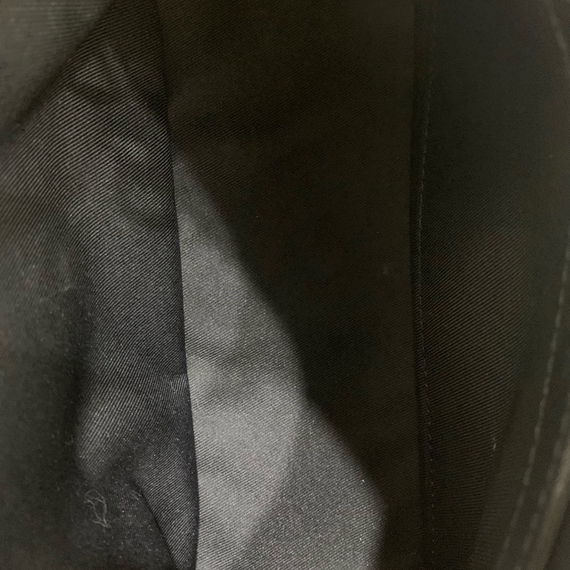 Louis Vuitton路易威登 黑牛角單肩斜挎腋下包 雙肩帶自由切換多重背法 25年芯片款 尺寸；29*16*9.5-7