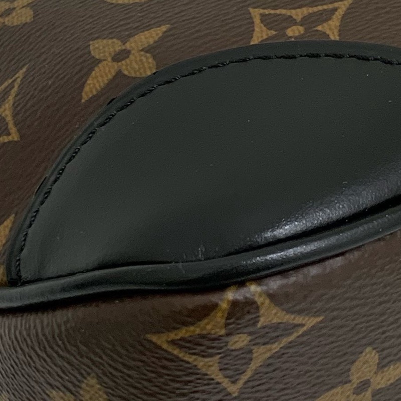 Louis Vuitton路易威登 黑牛角單肩斜挎腋下包 雙肩帶自由切換多重背法 25年芯片款 尺寸；29*16*9.5-8