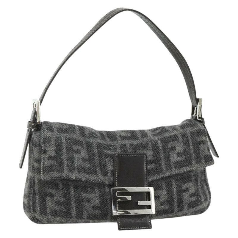 【日本直送】FENDI Zucca 帆布 Mamma Baguette 包羊絨灰銀色正品 176501SAV-0
