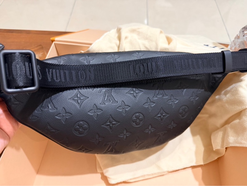 LV Discovery PM腰包-7