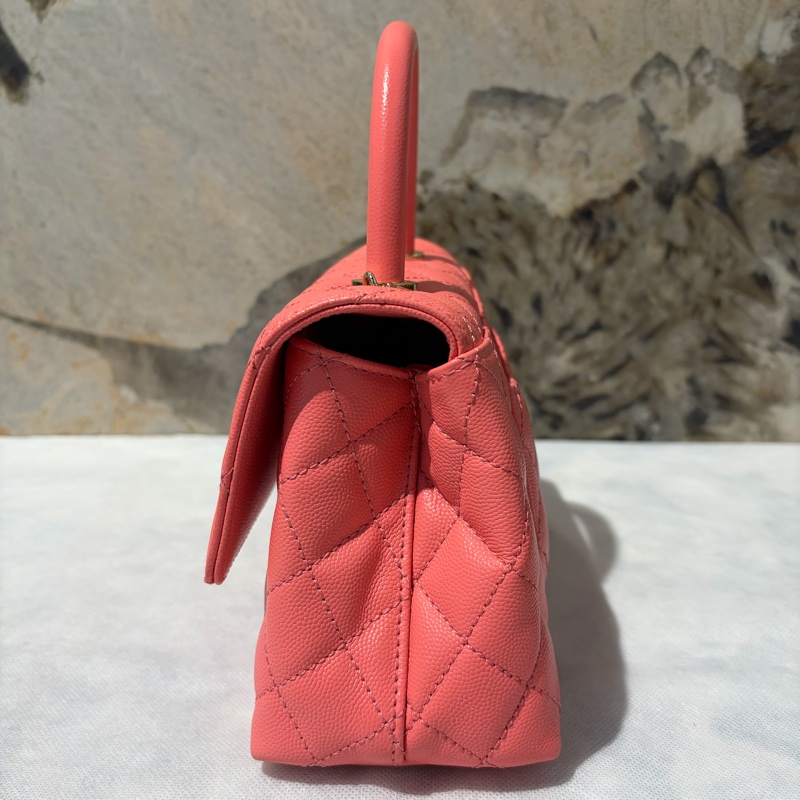 CHANEL粉荔枝牛皮淡金釦COCO-3