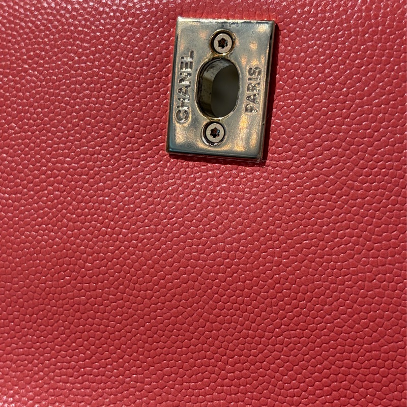 CHANEL粉荔枝牛皮淡金釦COCO-11
