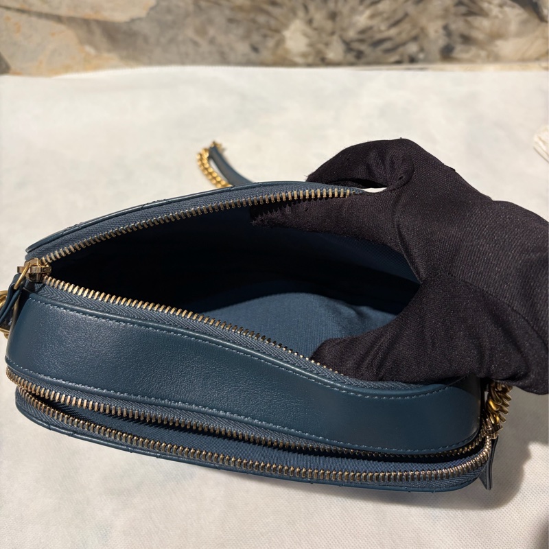 Chanel藍綠色金釦相機雙層斜背包-5