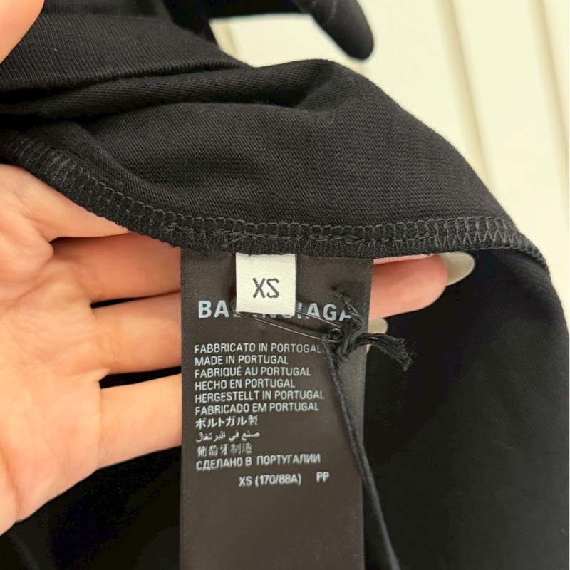 巴黎世家黑色前後logo短袖-4