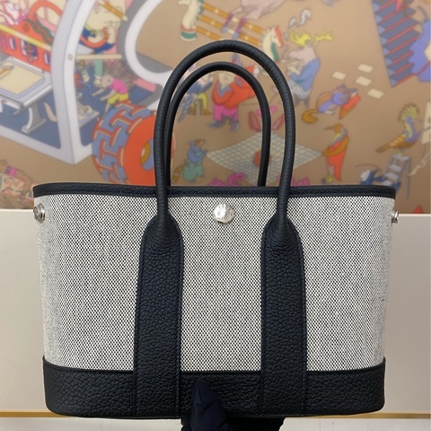 Mini Garden Party 熊貓