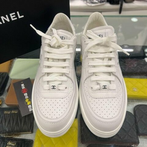 東區正精品㊣CHANEL G45079 全新香奈兒白色小牛皮黑色雙C休閒鞋運動鞋球鞋 38.5號 RZ6404