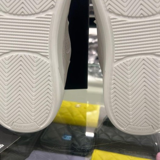 東區正精品㊣CHANEL G45079 全新香奈兒白色小牛皮黑色雙C休閒鞋運動鞋球鞋 38.5號 RZ6404-7