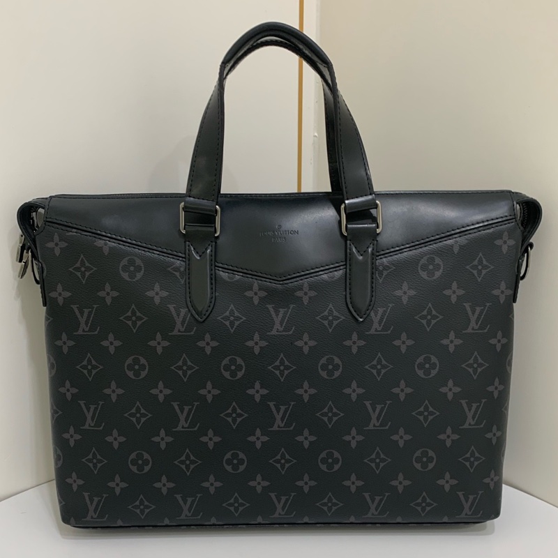 Louis Vuitton路易威登 男士黑武士黑花公文包 25年芯片款 無肩帶  尺寸：38*29*9-0