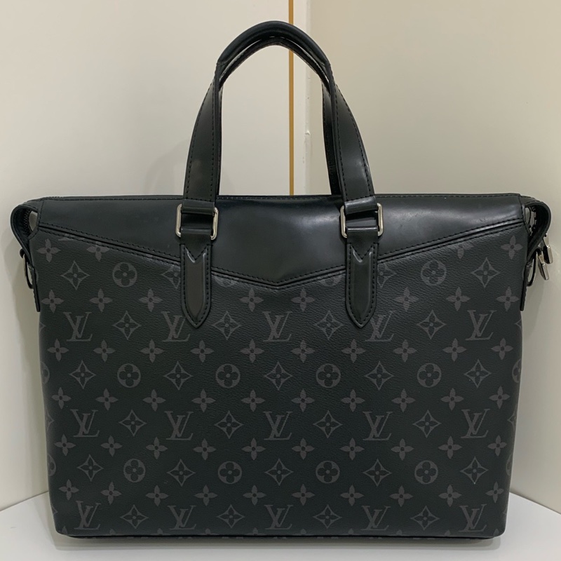 Louis Vuitton路易威登 男士黑武士黑花公文包 25年芯片款 無肩帶  尺寸：38*29*9-1