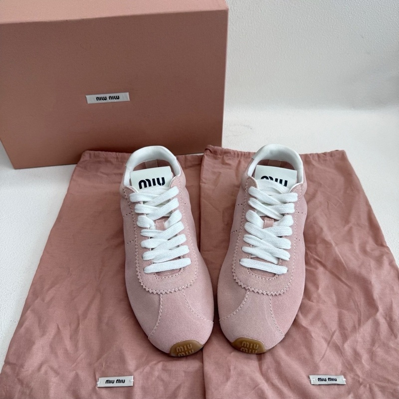 MIU MIU繆繆 Plume 絨面革 圓頭系帶德訓鞋 粉色   36碼-0