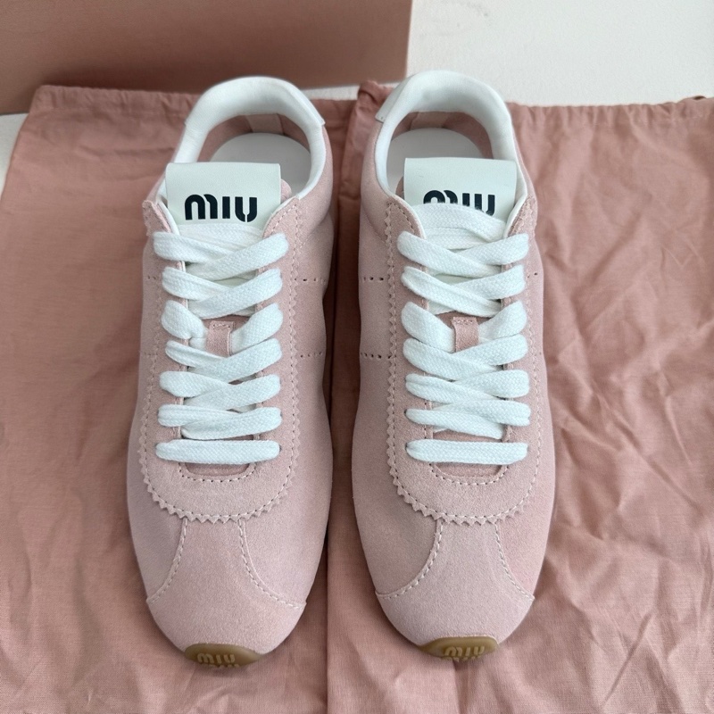 MIU MIU繆繆 Plume 絨面革 圓頭系帶德訓鞋 粉色   36碼-2