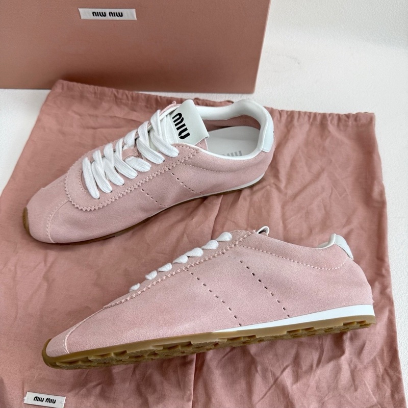 MIU MIU繆繆 Plume 絨面革 圓頭系帶德訓鞋 粉色   36碼-8