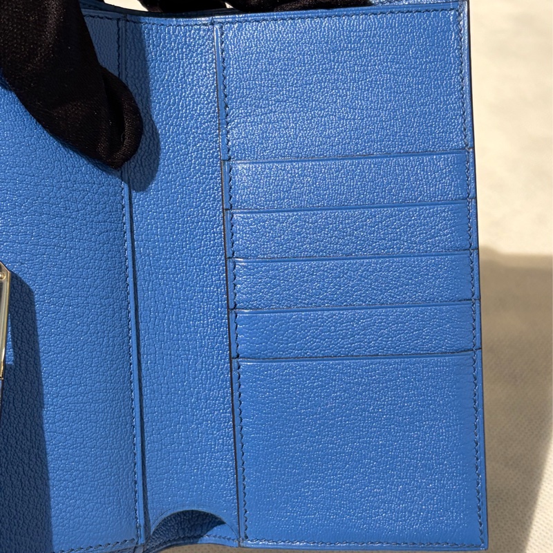 Hermes 海水藍銀釦鴕鳥皮KELLY釦三折中夾-8