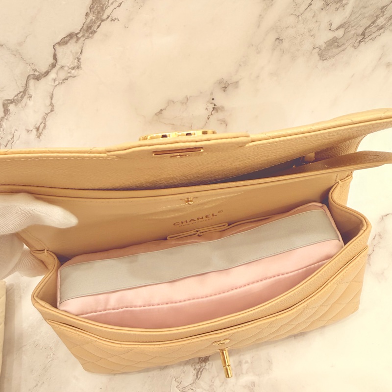 Chanel 經典口蓋包 小號 CF 23cm 奶茶色金鍊 (18開)-7