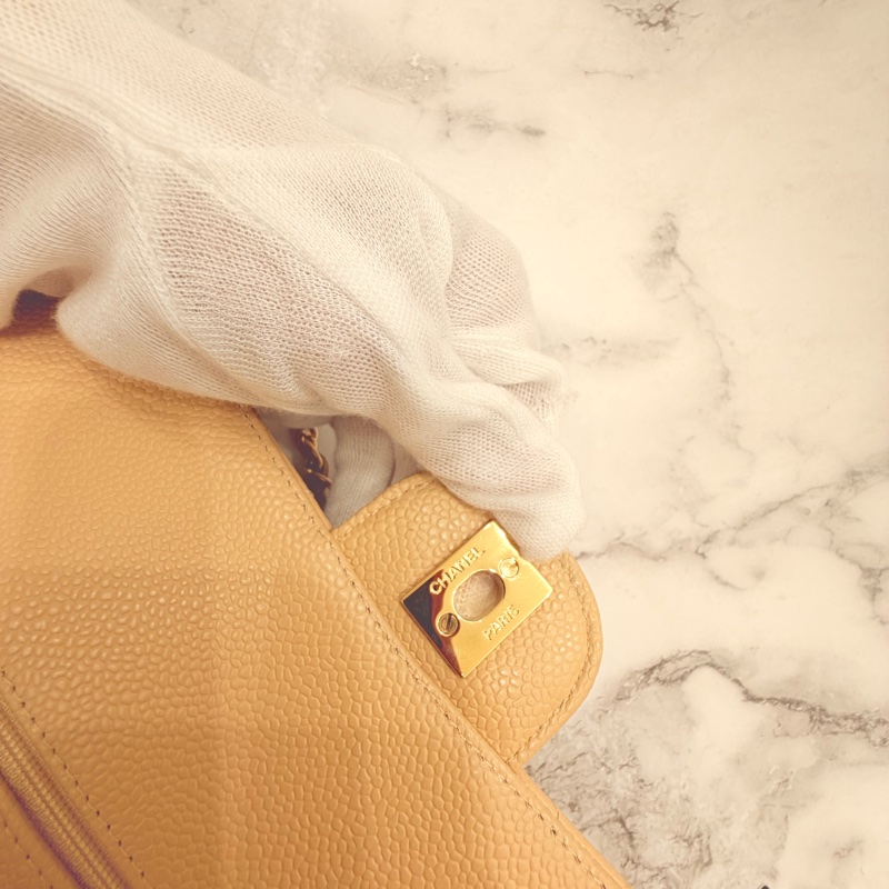 Chanel 經典口蓋包 小號 CF 23cm 奶茶色金鍊 (18開)-17