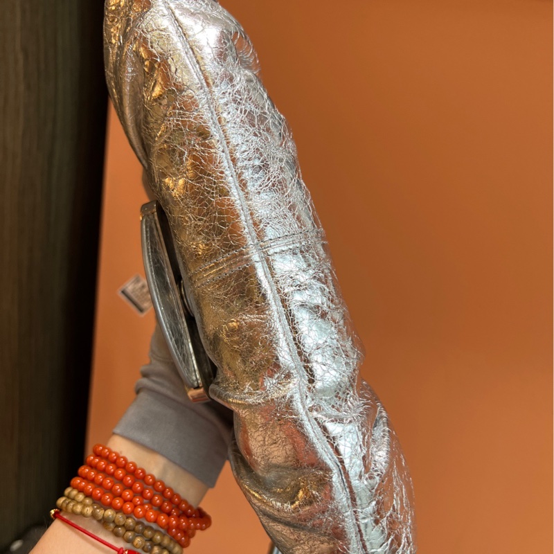 Balenciaga巴黎世家 Pamela 金屬質感細紋 斜挎/腋下/手提包 銀色 小號-2