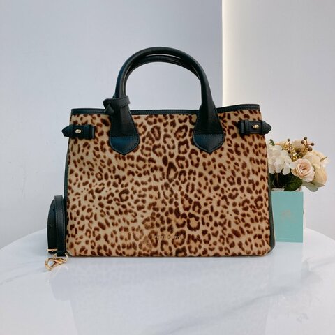 MS0695 Burberry 博柏利兩用包包 Banner Top Handle Shoulder Bag Calfskin Hair and Canvas Leopard