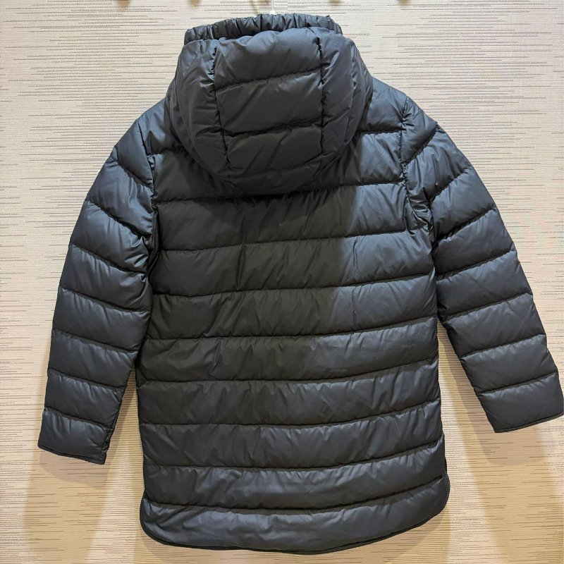 💎Han's house精品服飾💎MONCLER Pasenza 中版羽絨外套 青年款=女成人XS S 原價41000-2