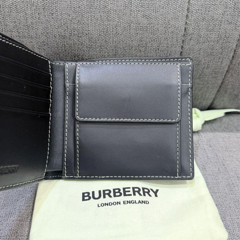 💎Han's house精品服飾💎BURBERRY 格紋 短夾 卡包 零錢袋 現貨 原價15000-3