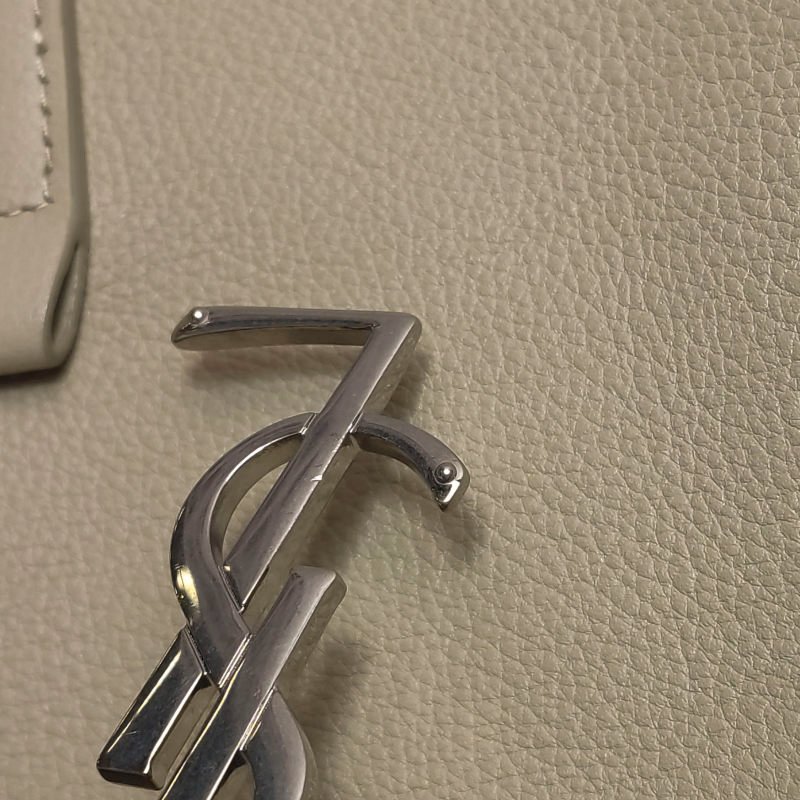 Saint Laurent LE 5 À 7小號牛皮純色YSL標誌單肩包-12