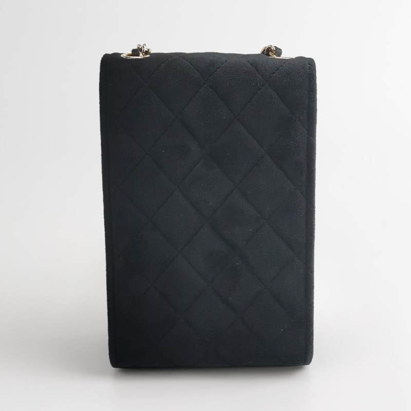 Chanel 絨布純色菱格絎縫雙C扣斜背包-4