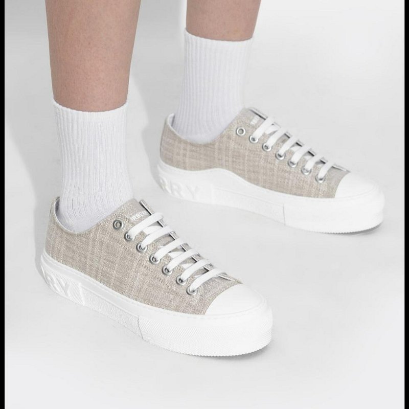 💎Han's house精品服飾💎burberry 格紋 立體字 帆布鞋 義大利製 現貨 37 ～39-5