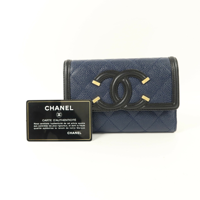 CHANEL 牛皮皮革CC Filigree Flap Wallet錢包-11