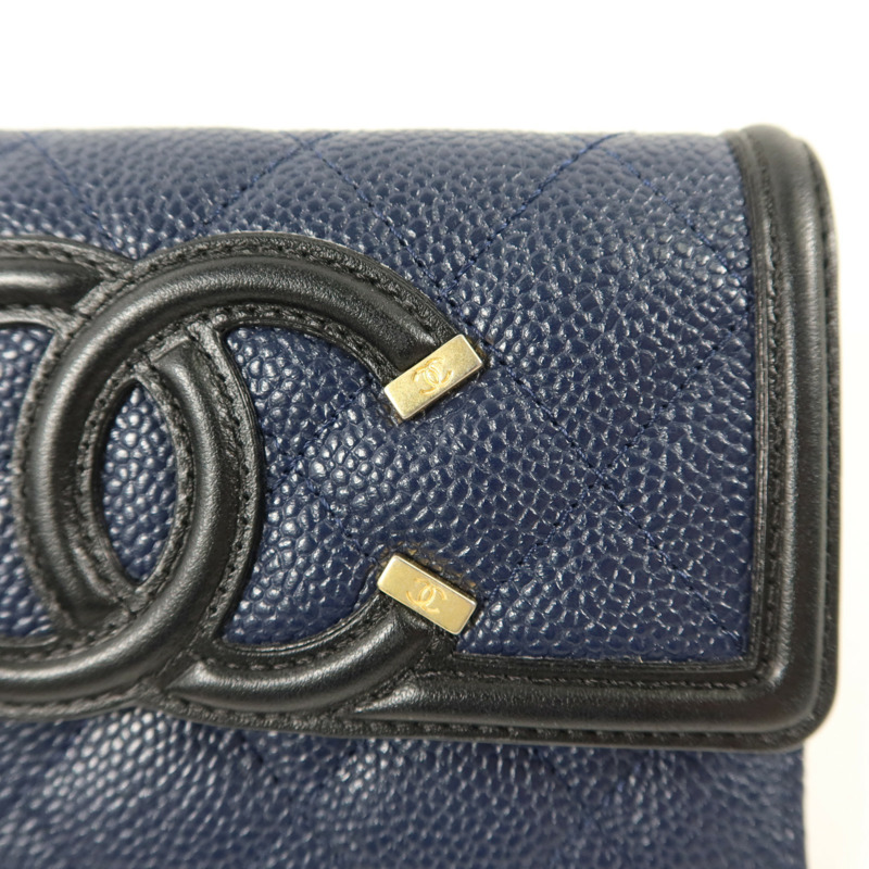 CHANEL 牛皮皮革CC Filigree Flap Wallet錢包-12