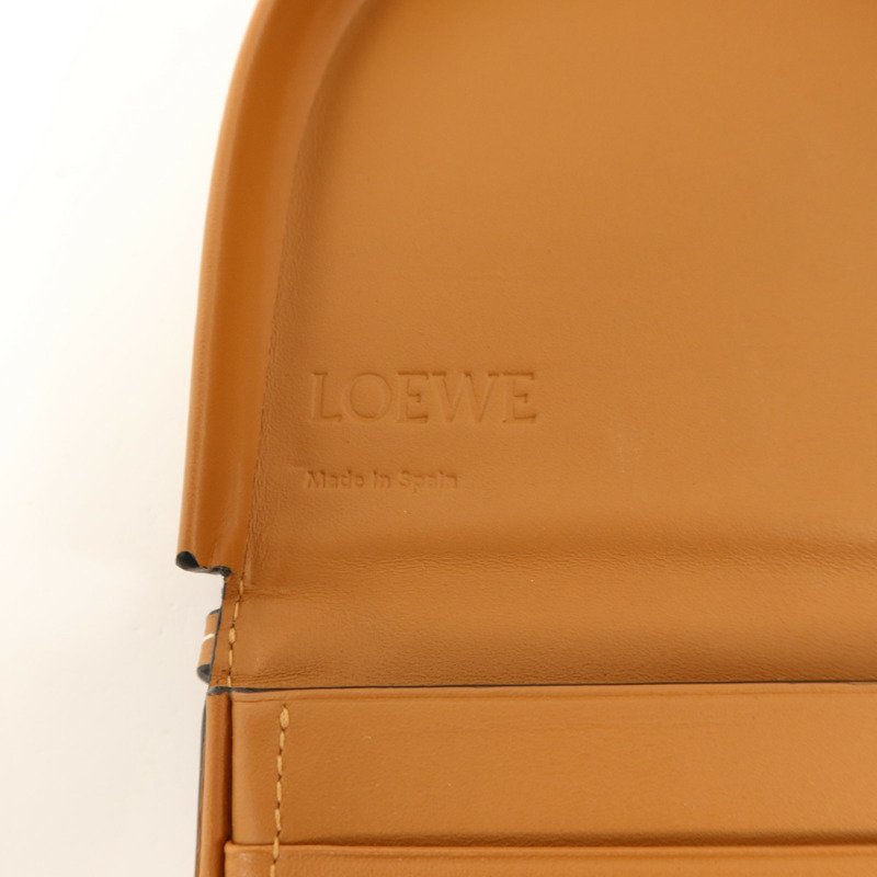 LOEWE 牛皮皮革Heel Pouch Small肩背袋-6