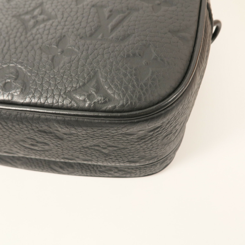 LOUIS VUITTON Monogram Taurillon S Lock肩背袋-12