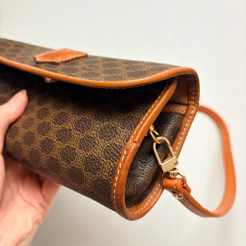 Celine 老花凱旋門圓桶腋下包 斜背包 真皮棕色 思琳-13