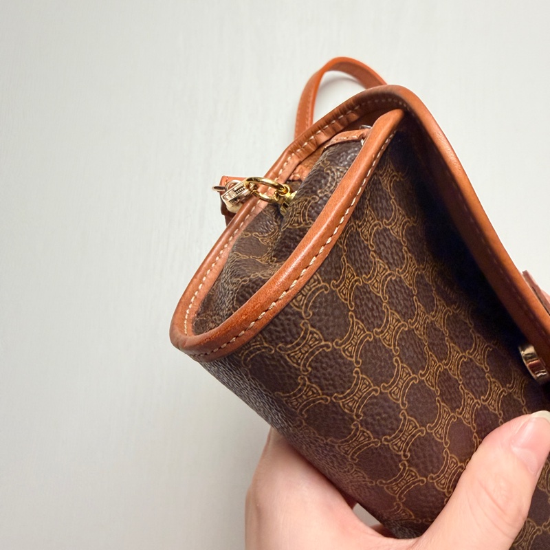 Celine 老花凱旋門圓桶腋下包 斜背包 真皮棕色 思琳-14