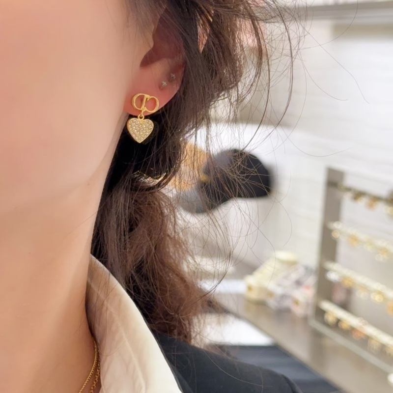 莉亞精品♡ Dior蒙田30愛心水鑽耳環 二手美品-1