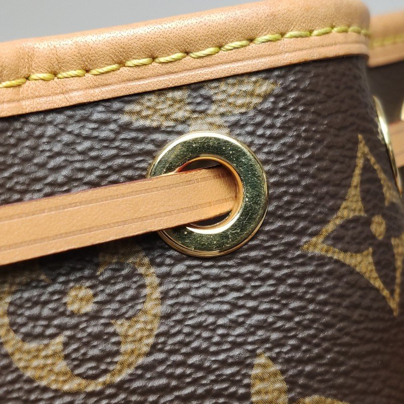 Louis Vuitton (LV) NOENano植鞣革Monogram印花抽繩斜挎包肩背包晶片款-9