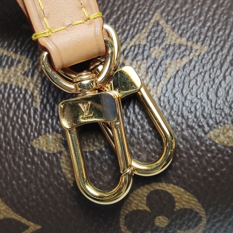 Louis Vuitton (LV) NOENano植鞣革Monogram印花抽繩斜挎包肩背包晶片款-12