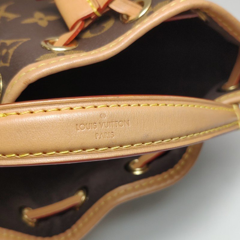 Louis Vuitton (LV) NOENano植鞣革Monogram印花抽繩斜挎包肩背包晶片款-22